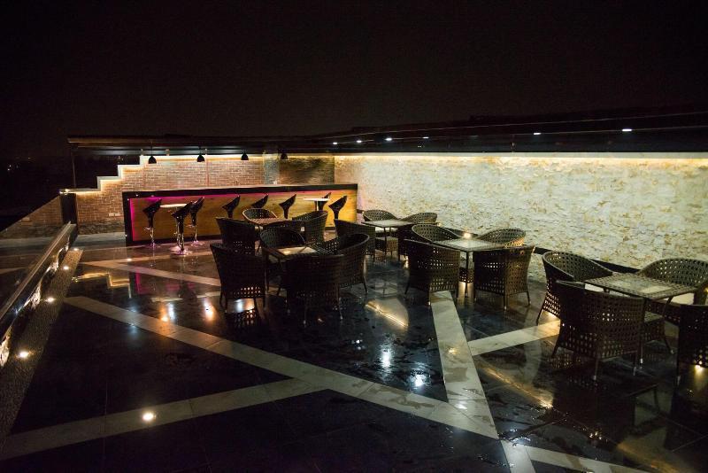 Marvel Stone Hotel Kafrat al Jabal Exterior photo